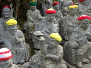 JAPAN: Hippie Buddha Monks – Miyajima