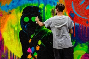 BRITAIN: Sprayer and SOSSVA member CURLY