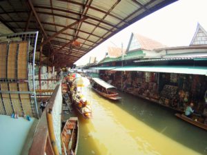 THAILAND: The Floating Markets in Bangkok – Traditional Marketing on the Water