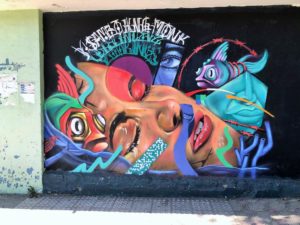 ECUADOR: The love for Urban Art, Photography and a bit of Crazyness – Gail Lochner