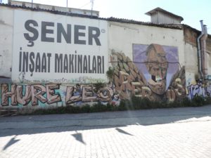 TURKEY: Streetart Istanbul – Azapkap?, Emekyemez & Bereketzade – Graffiti Box & Bombing Collection