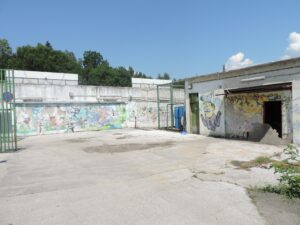 BOSNIA-HERZEGOVINA: Streetart Sarajevo – Ice Rink HK Vukovi – KIDS FEST Graffiti Walls